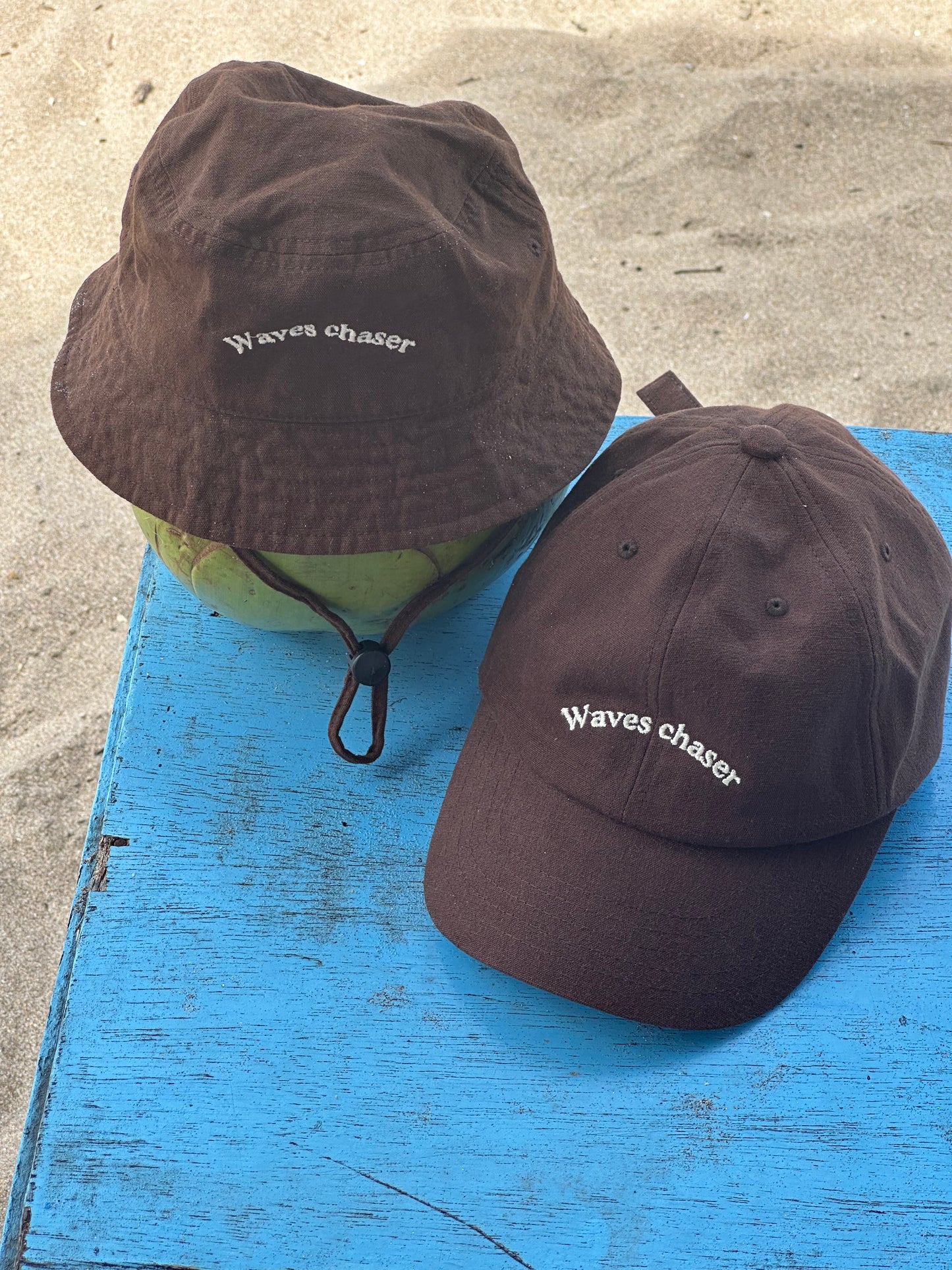 Waves chaser bucket hat
