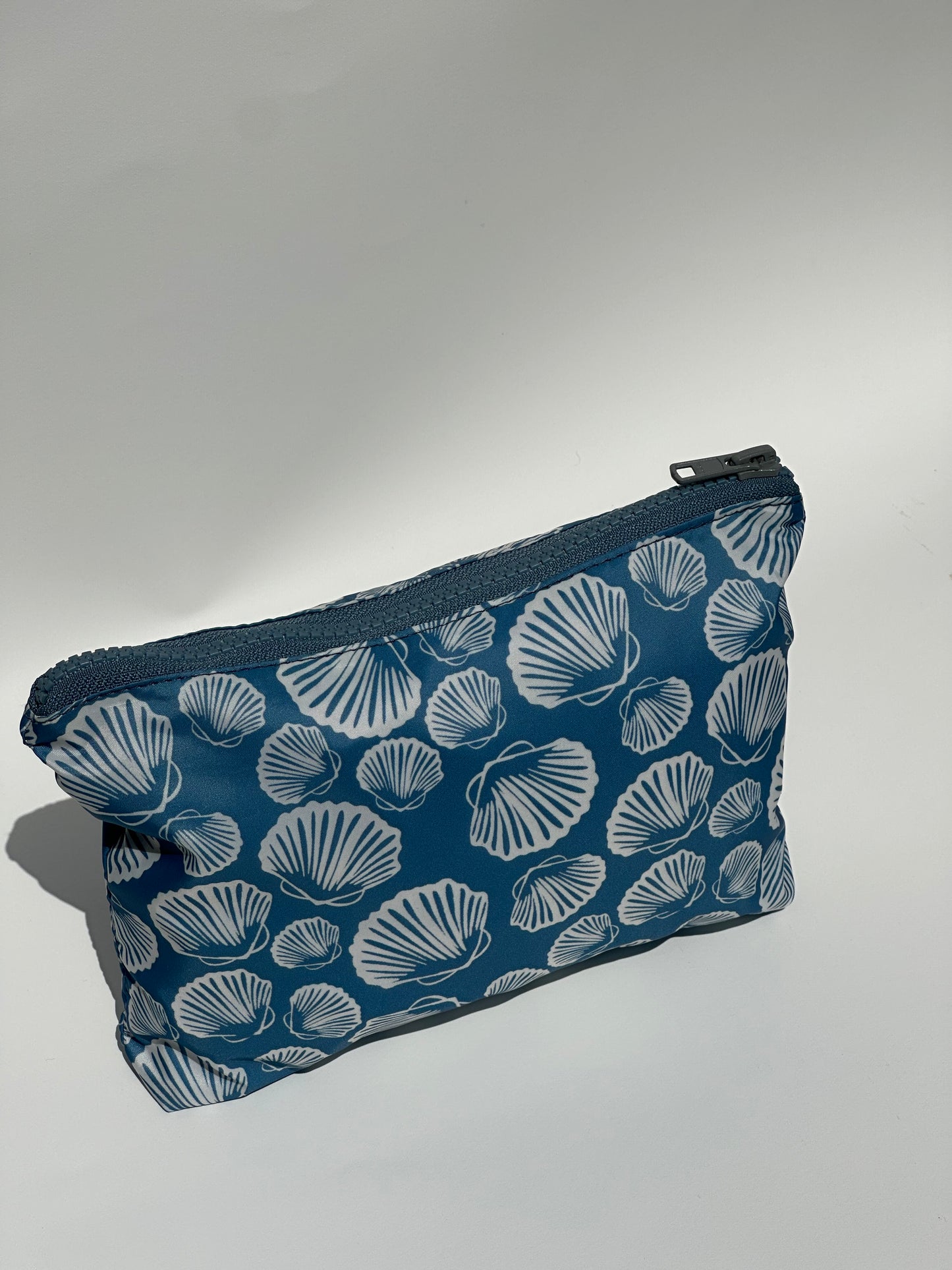 Recycled pouch small