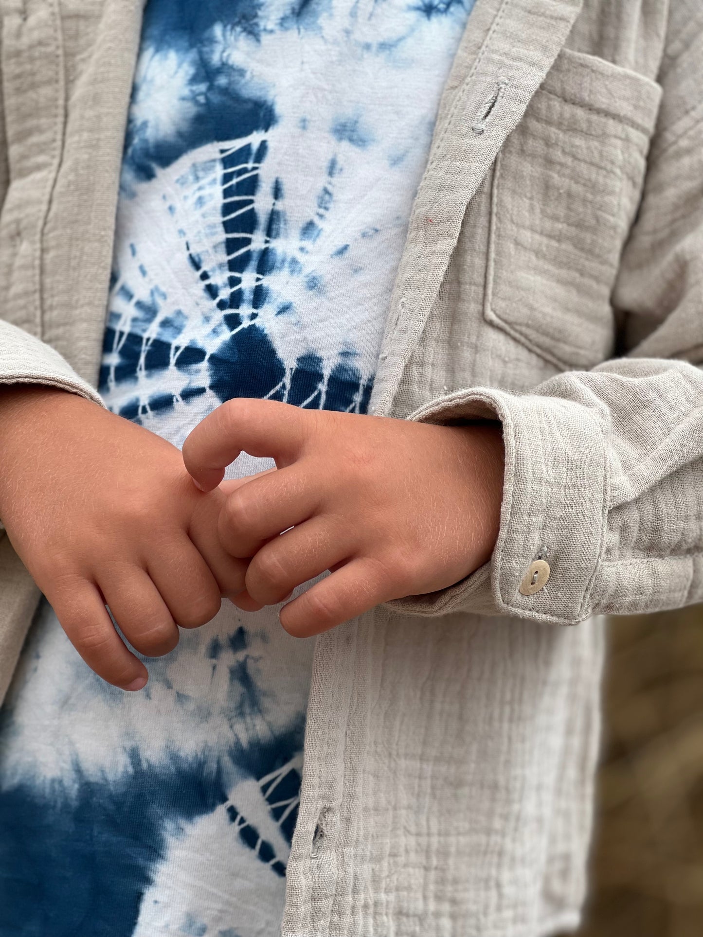 Tie dye shirt indigo circles